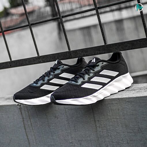 Baskets Adidas Switch Move ID5253 https://mastersportdz.store original Algerie DZ