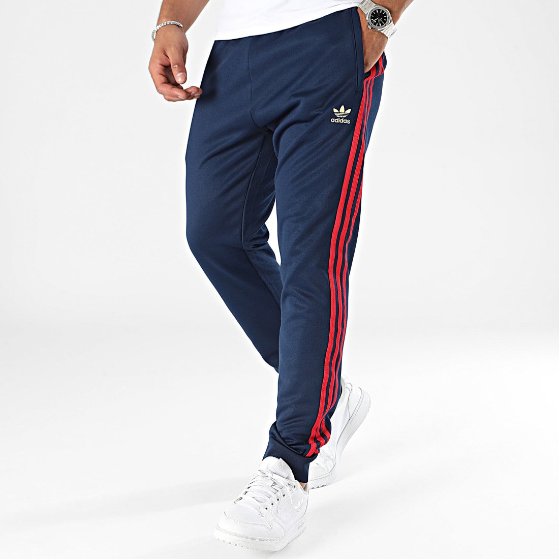 Ensemble Adidas SST pour Hommes IY9859 https://mastersportdz.store original Algerie DZ Ensemble Adidas SST pour Hommes IY9859 https://mastersportdz.store original Algerie DZ