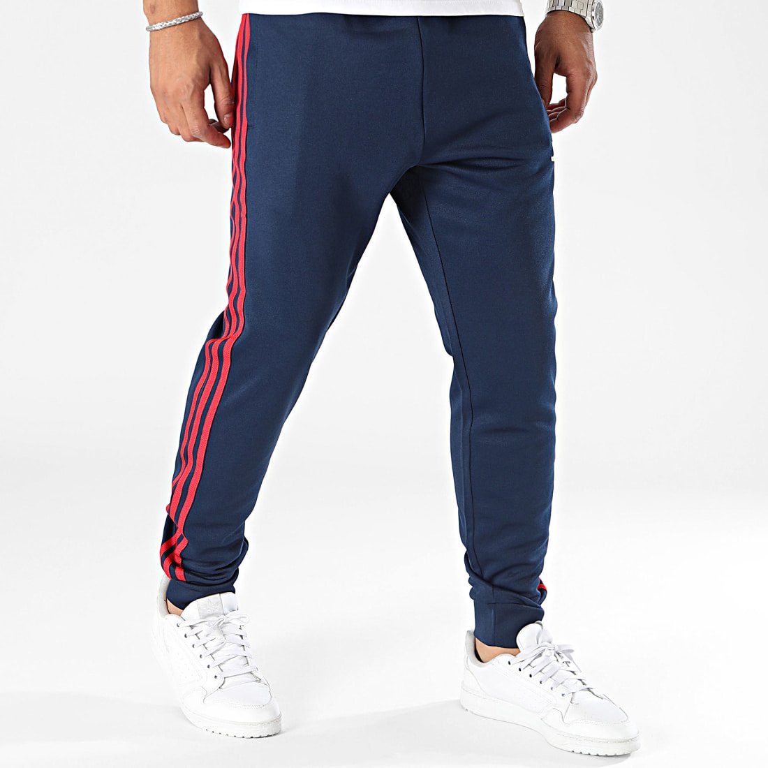 Ensemble Adidas SST pour Hommes IY9859 https://mastersportdz.store original Algerie DZ Ensemble Adidas SST pour Hommes IY9859 https://mastersportdz.store original Algerie DZ