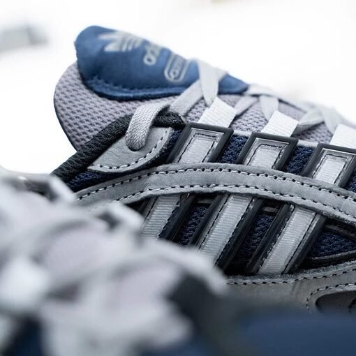 Baskets Adidas OZMILLEN ID5718 https://mastersportdz.store original Algerie DZ