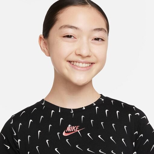 T-shirt Court Nike Sportswear pour Filles DO1332-010 https://mastersportdz.store original Algerie DZ