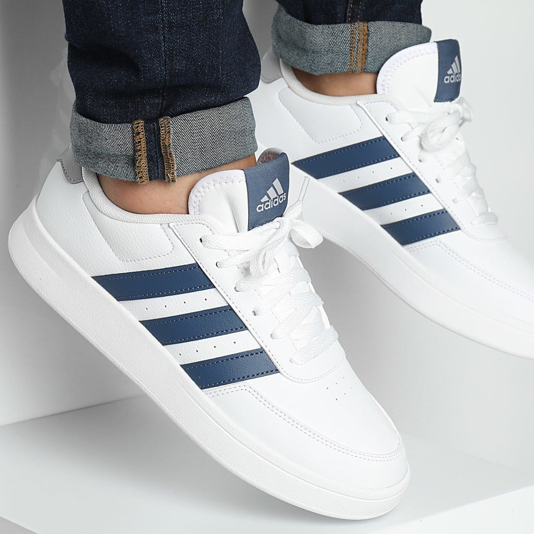 Chaussure adidas Breaknet 2.0 IG6887 https://mastersportdz.store original Algerie DZ Chaussure adidas Breaknet 2.0 IG6887 https://mastersportdz.store original Algerie DZ