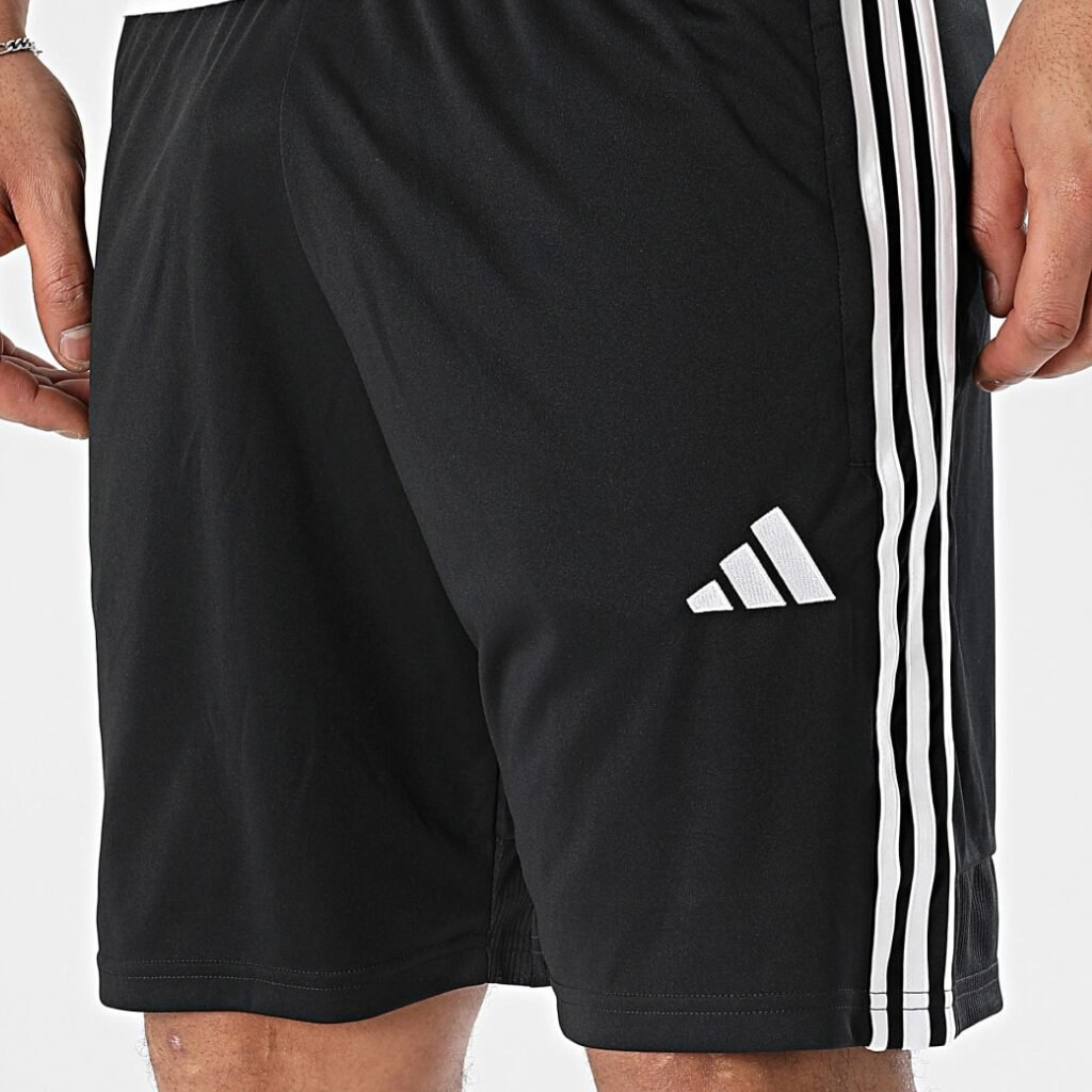 Ensemble Adidas Tiro 25 Essentials: T-shirt et short  Homme JD0446 https://mastersportdz.store original Algerie DZ Ensemble Adidas Tiro 25 Essentials: T-shirt et short  Homme JD0446 https://mastersportdz.store original Algerie DZ