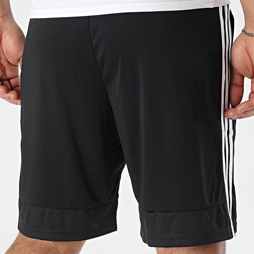 Ensemble Adidas Tiro 25 Essentials: T-shirt et short  Homme JD0446 https://mastersportdz.store original Algerie DZ Ensemble Adidas Tiro 25 Essentials: T-shirt et short  Homme JD0446 https://mastersportdz.store original Algerie DZ