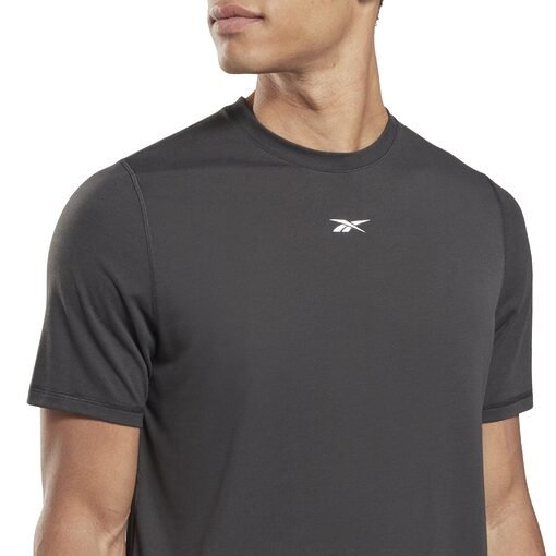 Maillot Reebok Supremium HT1675 https://mastersportdz.store original Algerie DZ