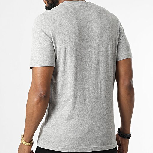 T-shirt Reebok GRAPHIC HD4001 https://mastersportdz.store original Algerie DZ