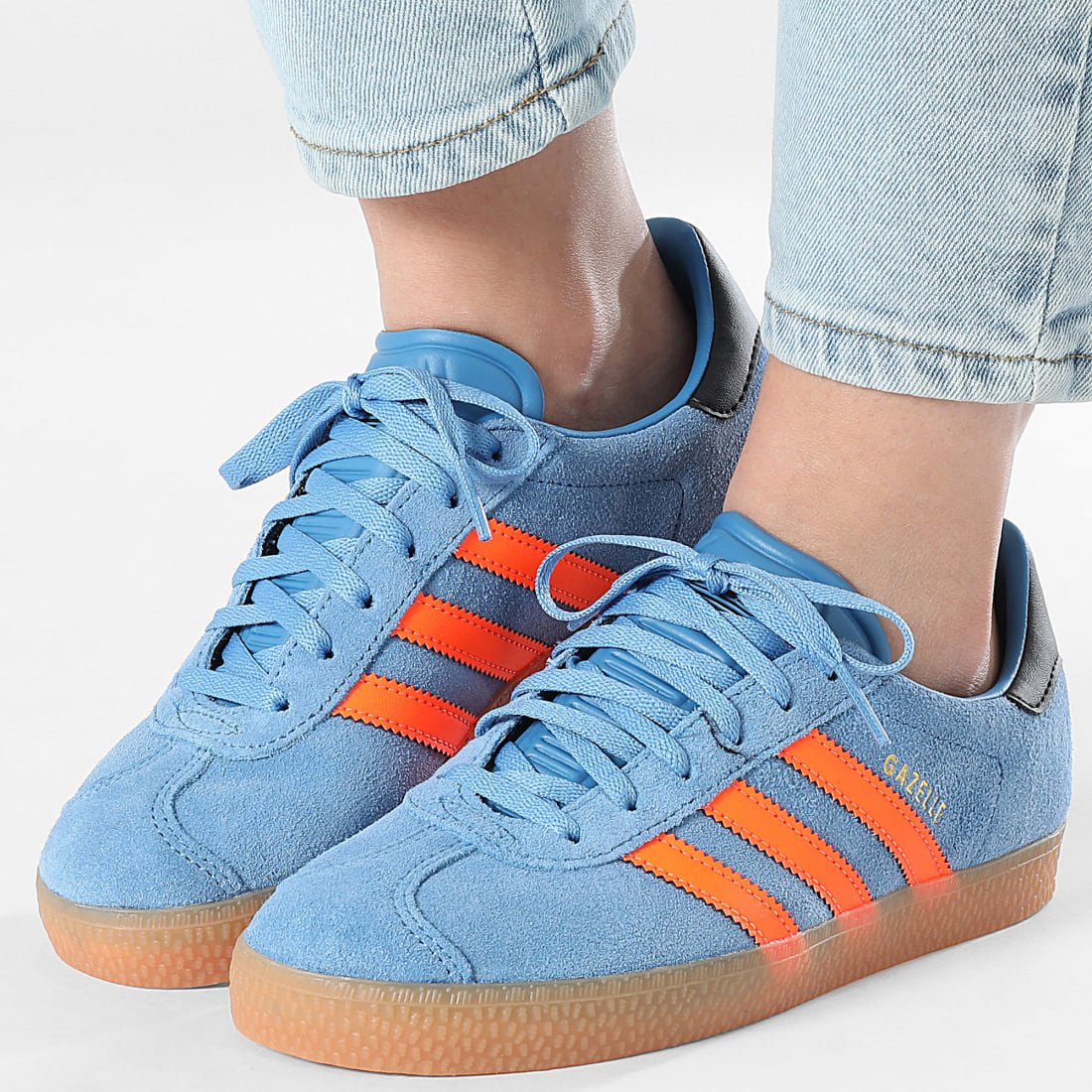 Baskets Adidas Gazelle JP7124 https://mastersportdz.store original Algerie DZ Baskets Adidas Gazelle JP7124 https://mastersportdz.store original Algerie DZ