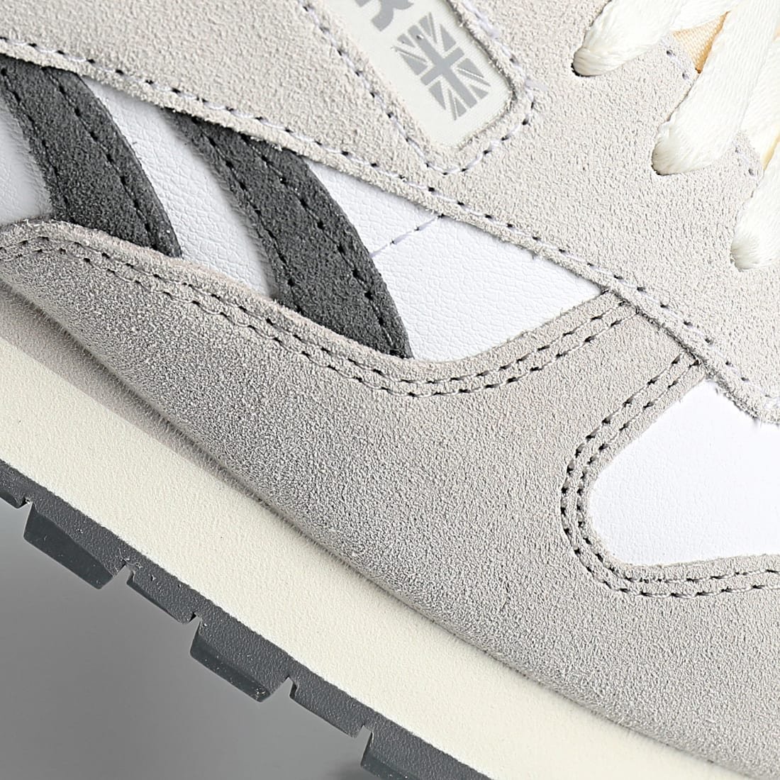 Baskets Reebok Classic Leather 100201109 https://mastersportdz.store original Algerie DZ Baskets Reebok Classic Leather 100201109 https://mastersportdz.store original Algerie DZ