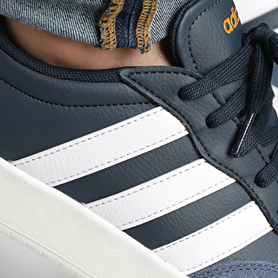 Chaussure Adidas Barreda JI2310 https://mastersportdz.store original Algerie DZ Chaussure Adidas Barreda JI2310 https://mastersportdz.store original Algerie DZ