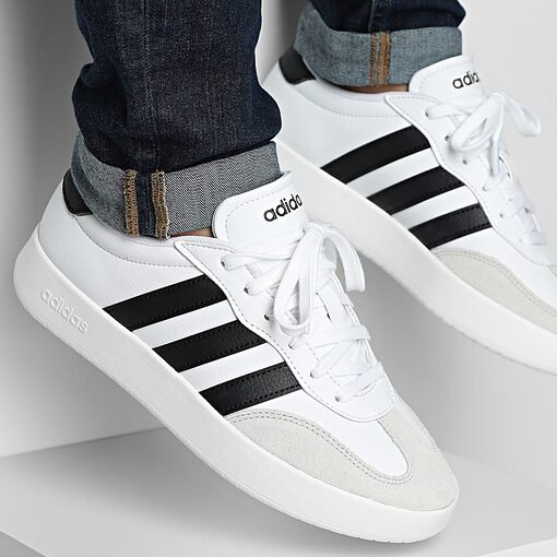 Chaussure Adidas Barreda JI2306 https://mastersportdz.store original Algerie DZ