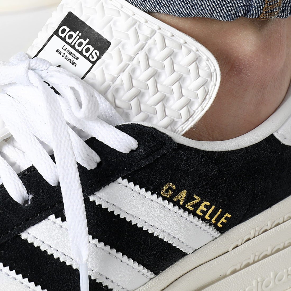 Chaussure Adidas Gazelle Bold HQ6912 https://mastersportdz.store original Algerie DZ Chaussure Adidas Gazelle Bold HQ6912 https://mastersportdz.store original Algerie DZ