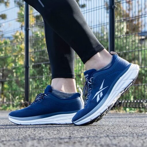 Chaussures Reebok Road Stride 100233882 https://mastersportdz.store original Algerie DZ