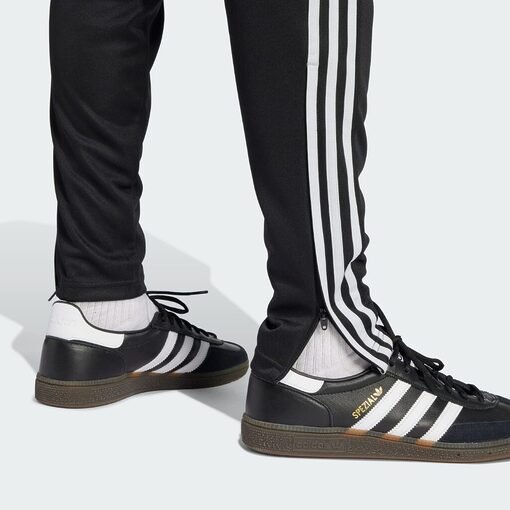 Ensemble Adidas Tiro 25 Essentials: T-shirt et pantalon pour Homme JD0454 https://mastersportdz.store original Algerie DZ