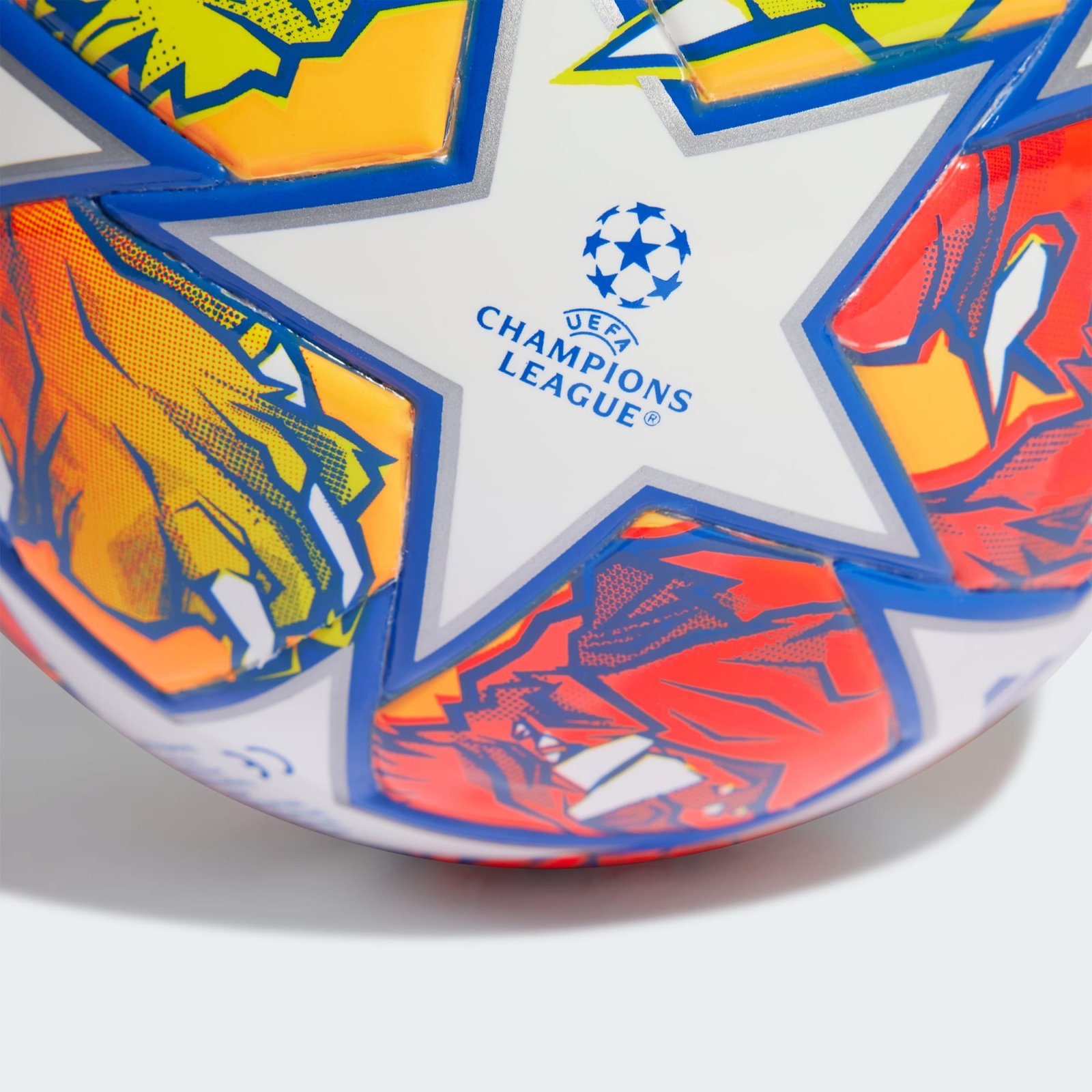 Mini ballon Adidas UCL 23/24 Knockout IN9337 https://mastersportdz.store original Algerie DZ Mini ballon Adidas UCL 23/24 Knockout IN9337 https://mastersportdz.store original Algerie DZ