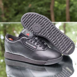 Chaussure Reebok Classique Unisexe 100000120 https://mastersportdz.store original Algerie DZ Chaussure Reebok Classique Unisexe 100000120 https://mastersportdz.store original Algerie DZ