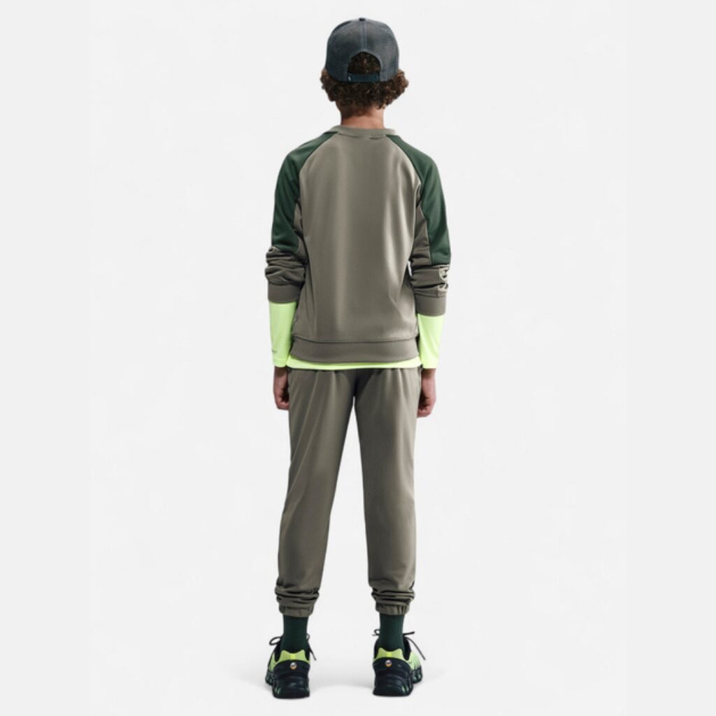 Ensemble de Survêtement Dri-FIT Jr HQ9317-320 https://mastersportdz.store original Algerie DZ Ensemble de Survêtement Dri-FIT Jr HQ9317-320 https://mastersportdz.store original Algerie DZ