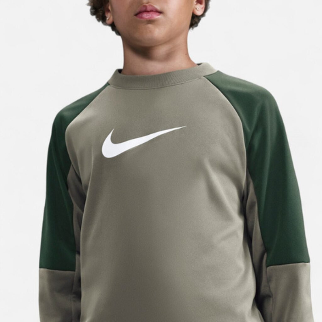 Ensemble de Survêtement Dri-FIT Jr HQ9317-320 https://mastersportdz.store original Algerie DZ Ensemble de Survêtement Dri-FIT Jr HQ9317-320 https://mastersportdz.store original Algerie DZ