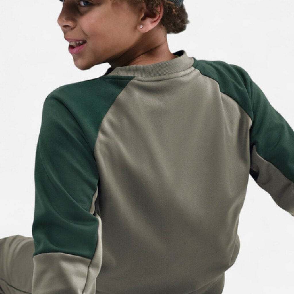 Ensemble de Survêtement Dri-FIT Jr HQ9317-320 https://mastersportdz.store original Algerie DZ Ensemble de Survêtement Dri-FIT Jr HQ9317-320 https://mastersportdz.store original Algerie DZ
