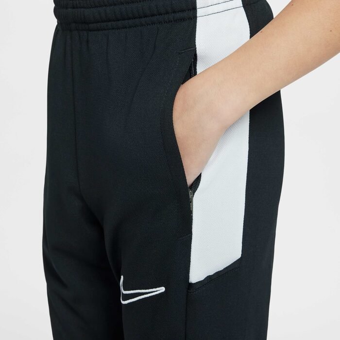 Ensemble de Survêtement Nike Academy Dri-FIT Adolescent HJ3715-010 https://mastersportdz.store original Algerie DZ Ensemble de Survêtement Nike Academy Dri-FIT Adolescent HJ3715-010 https://mastersportdz.store original Algerie DZ