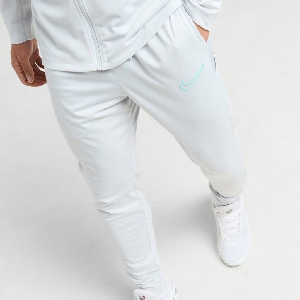 Ensemble de Survêtement Nike Dri-FIT Soccer HJ3773-025 https://mastersportdz.store original Algerie DZ Ensemble de Survêtement Nike Dri-FIT Soccer HJ3773-025 https://mastersportdz.store original Algerie DZ