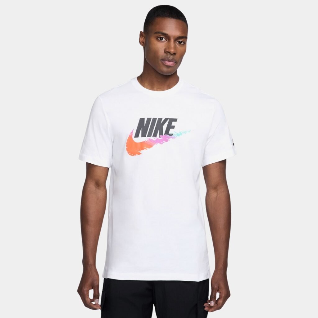 T-shirt Nike Sportswear Homme HJ0568-100 https://mastersportdz.store original Algerie DZ T-shirt Nike Sportswear Homme HJ0568-100 https://mastersportdz.store original Algerie DZ