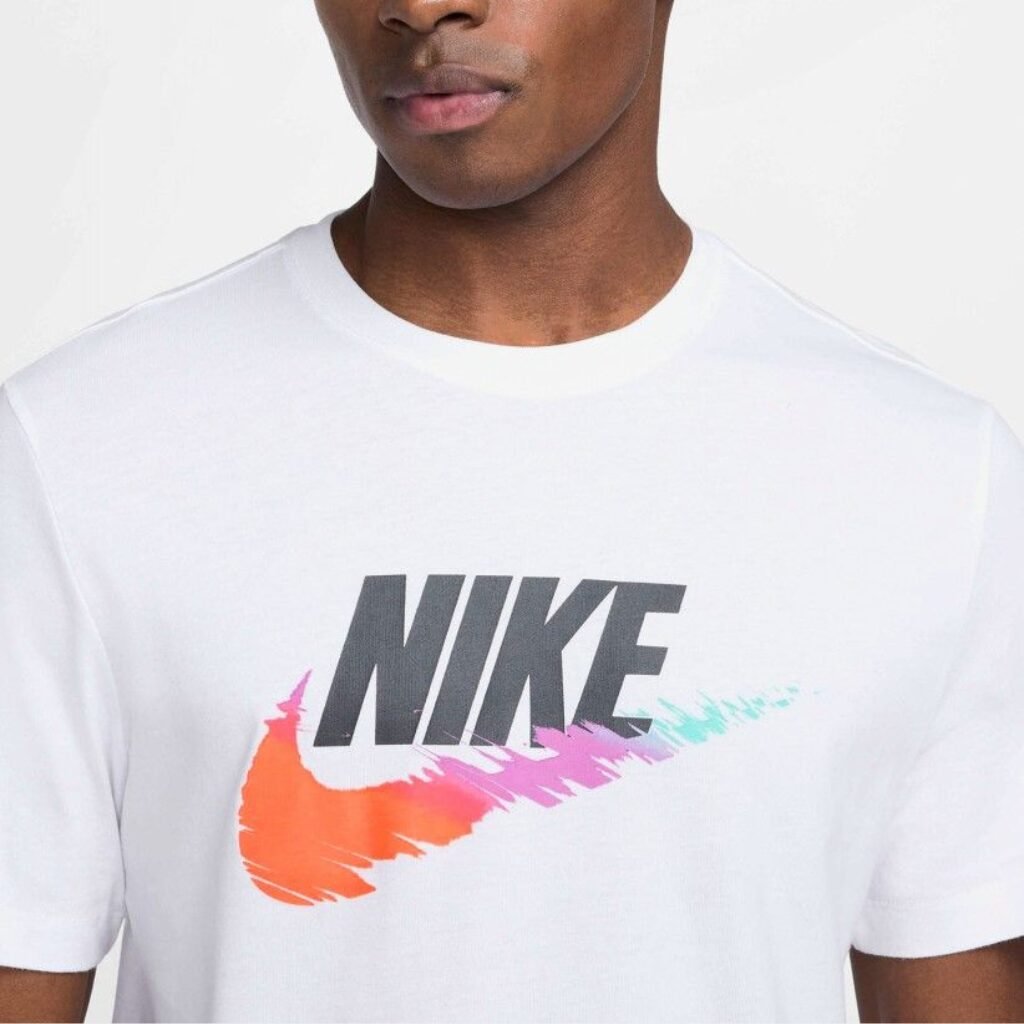 T-shirt Nike Sportswear Homme HJ0568-100 https://mastersportdz.store original Algerie DZ T-shirt Nike Sportswear Homme HJ0568-100 https://mastersportdz.store original Algerie DZ