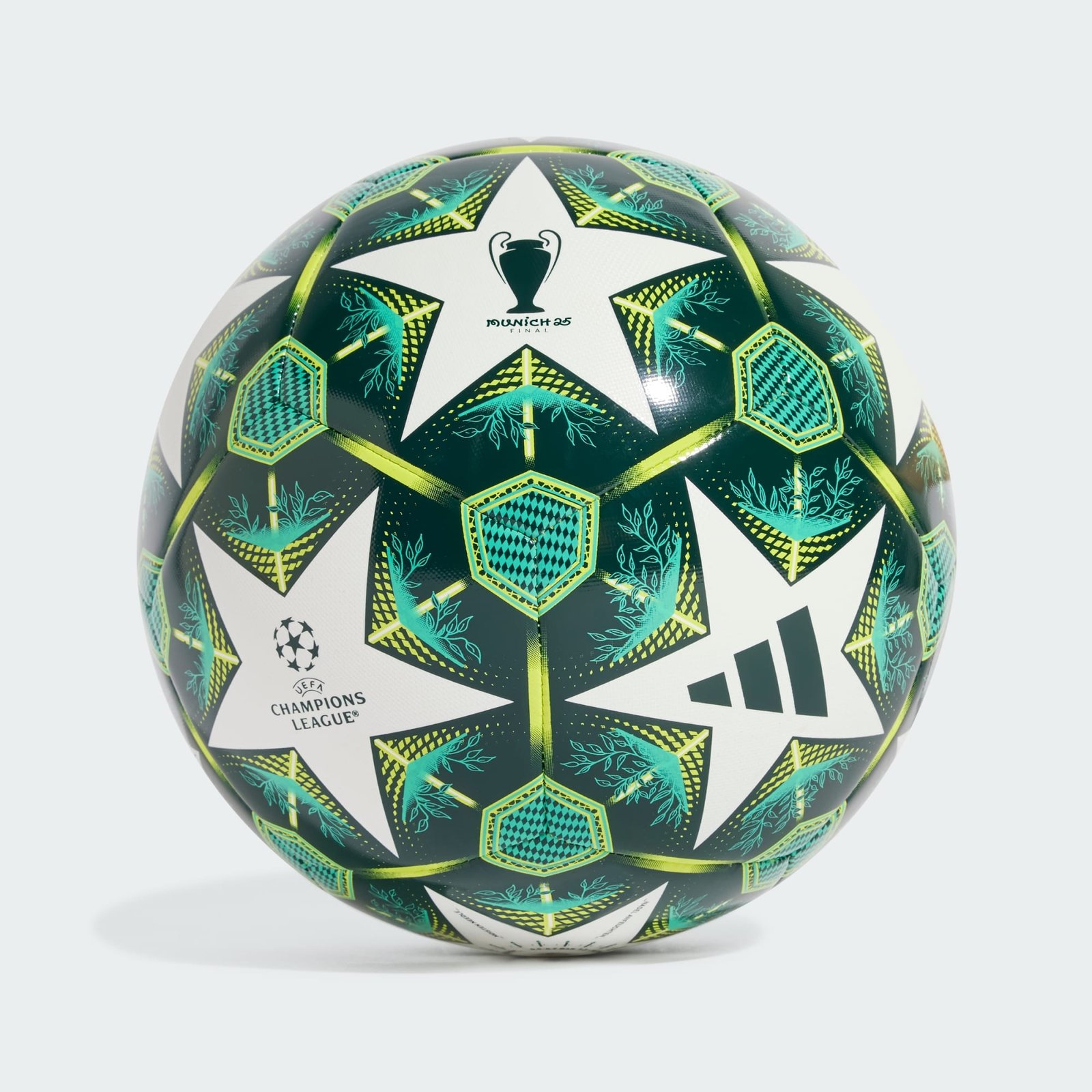 Ballon de football Adidas UEFA Champions League Training 24/25 JH1281 https://mastersportdz.store original Algerie DZ Ballon de football Adidas UEFA Champions League Training 24/25 JH1281 https://mastersportdz.store original Algerie DZ
