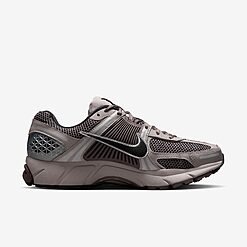 Baskets Nike Zoom Vomero 5 FB9149-005 https://mastersportdz.store original Algerie DZ