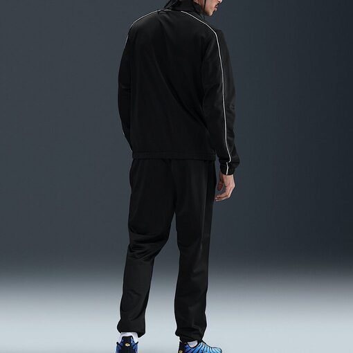 Ensemble de Survêtement Nike Sportswear Club HV1444-010 https://mastersportdz.store original Algerie DZ