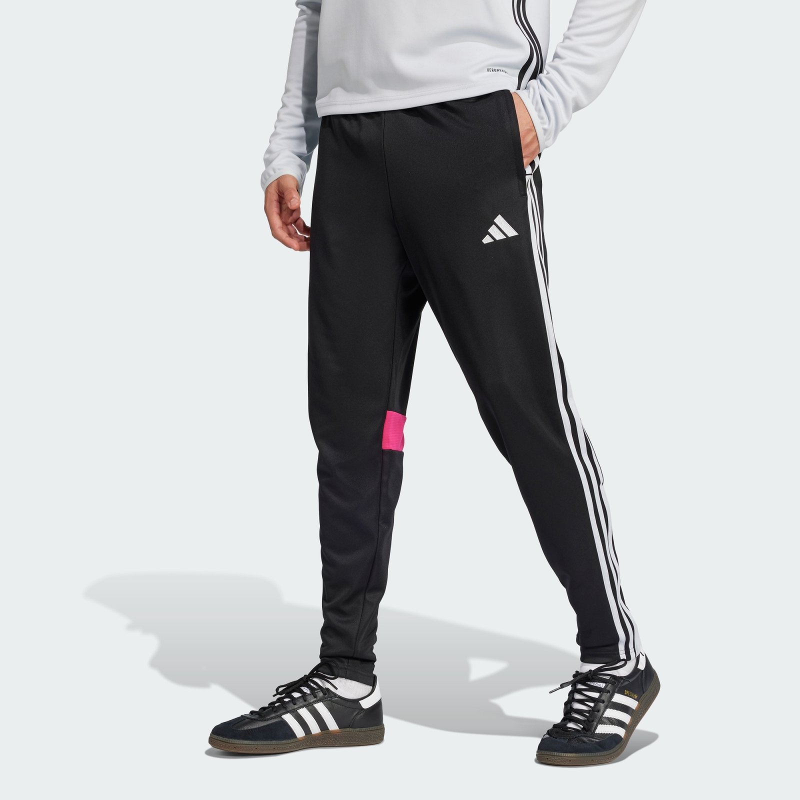 Pantalon Adidas Tiro 25 Essentials Training JD0445 https://mastersportdz.store original Algerie DZ Pantalon Adidas Tiro 25 Essentials Training JD0445 https://mastersportdz.store original Algerie DZ
