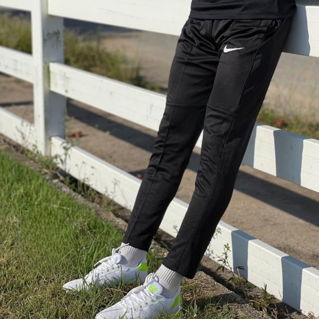 Pantalon de survêtement Nike Park 20 pour Hommes BV6877-410 https://mastersportdz.store original Algerie DZ Pantalon de survêtement Nike Park 20 pour Hommes BV6877-410 https://mastersportdz.store original Algerie DZ