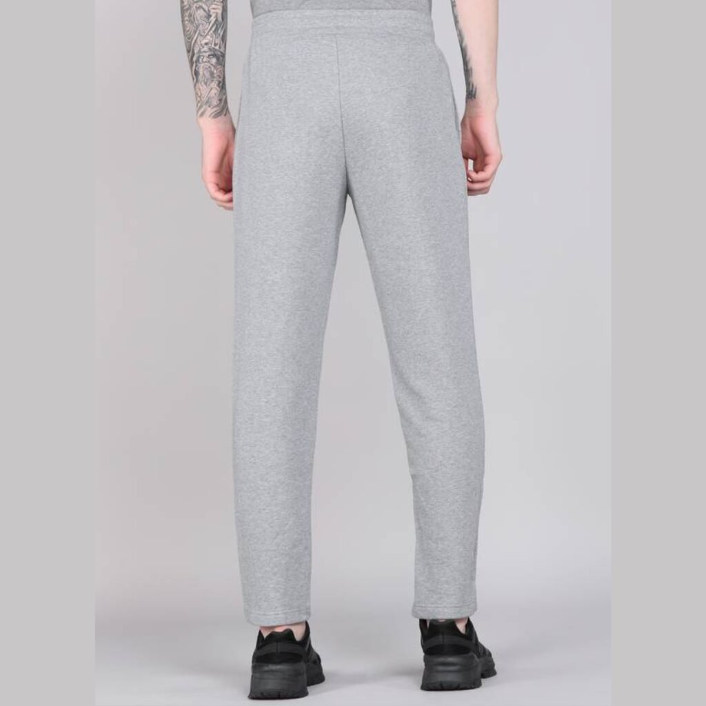 Pantalon de survêtement Puma Ess pour homme 68261203 https://mastersportdz.store original Algerie DZ Pantalon de survêtement Puma Ess pour homme 68261203 https://mastersportdz.store original Algerie DZ