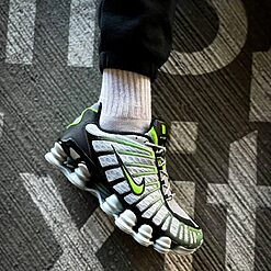 Baskets Nike Shox TL Lime Blast AV3595-005 https://mastersportdz.store original Algerie DZ