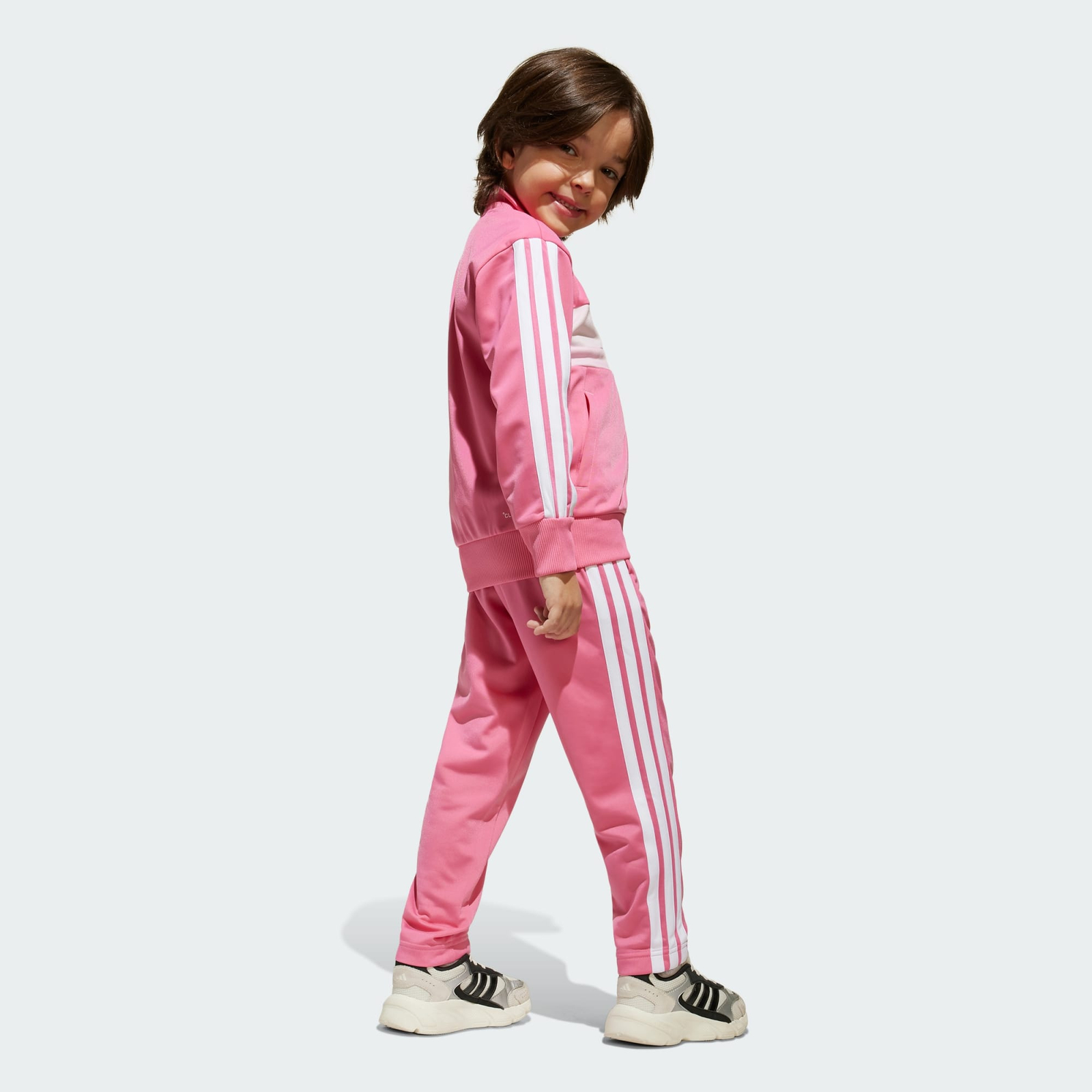 Ensemble de Survêtement Adidas Tiberio 3 Bandes Enfant JI6208 https://mastersportdz.store original Algerie DZ Ensemble de Survêtement Adidas Tiberio 3 Bandes Enfant JI6208 https://mastersportdz.store original Algerie DZ