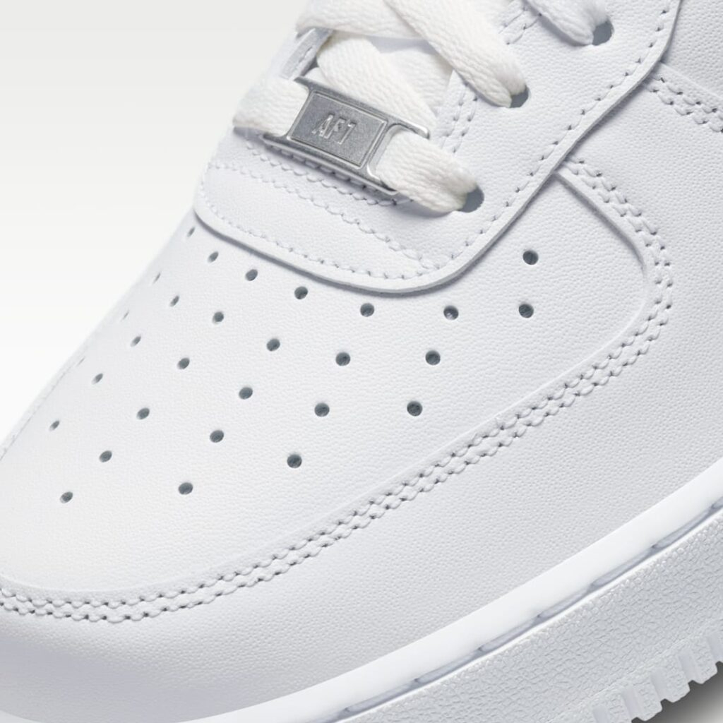 Basket Nike Air Force 1 '07 CW2288-111 https://mastersportdz.store original Algerie DZ Basket Nike Air Force 1 '07 CW2288-111 https://mastersportdz.store original Algerie DZ