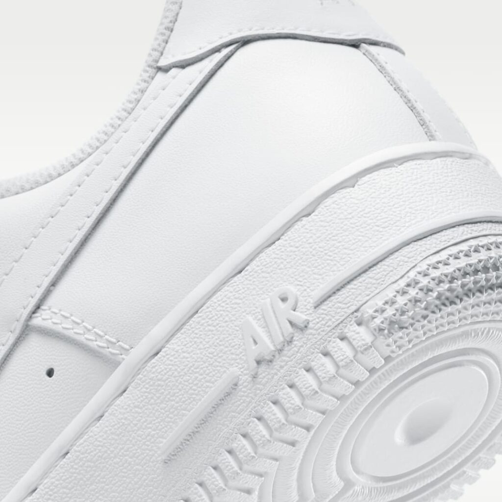 Basket Nike Air Force 1 ’07 DD8959-100 https://mastersportdz.store original Algerie DZ Basket Nike Air Force 1 ’07 DD8959-100 https://mastersportdz.store original Algerie DZ