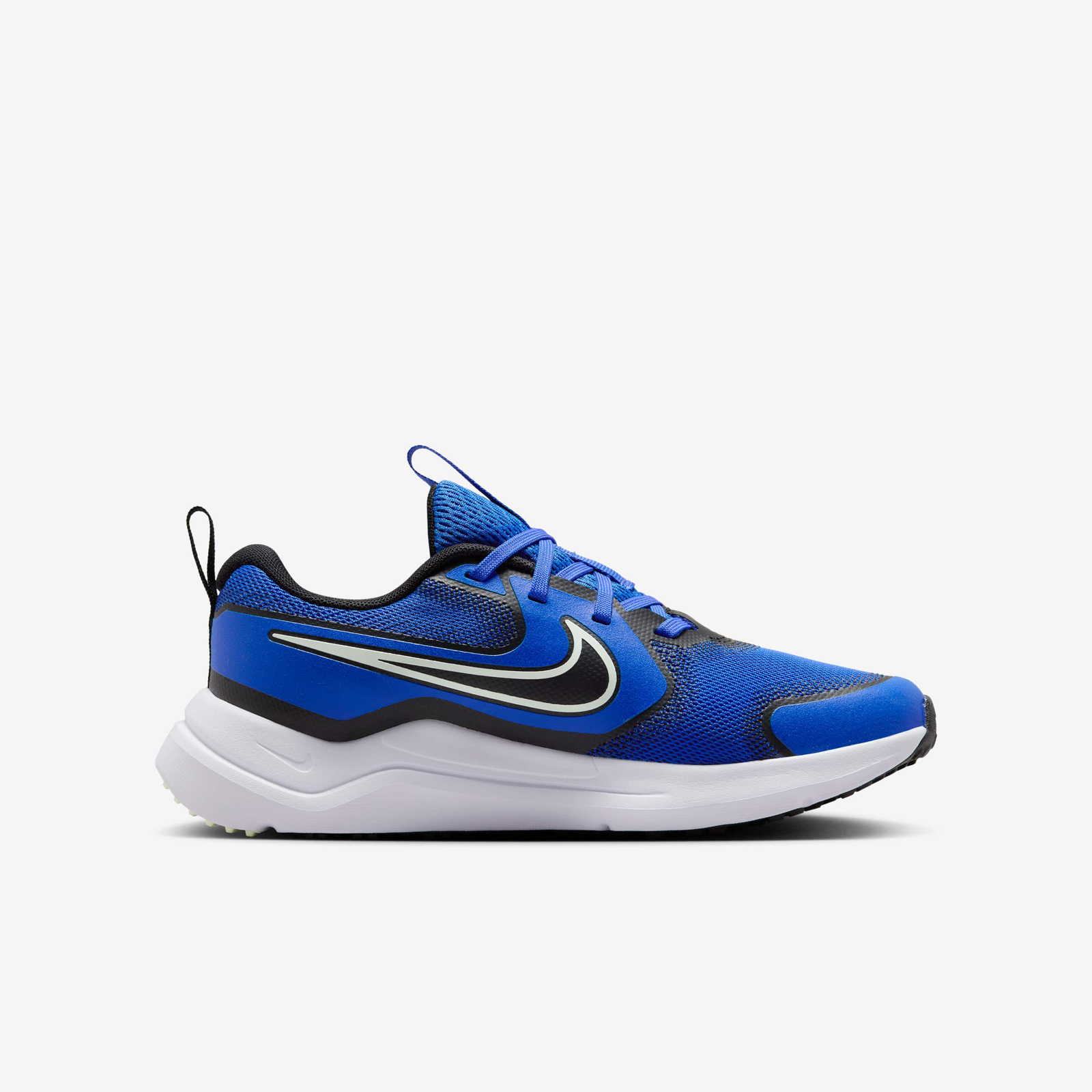 Basket Nike Cosmic Runner HM4402-407 https://mastersportdz.store original Algerie DZ Basket Nike Cosmic Runner HM4402-407 https://mastersportdz.store original Algerie DZ