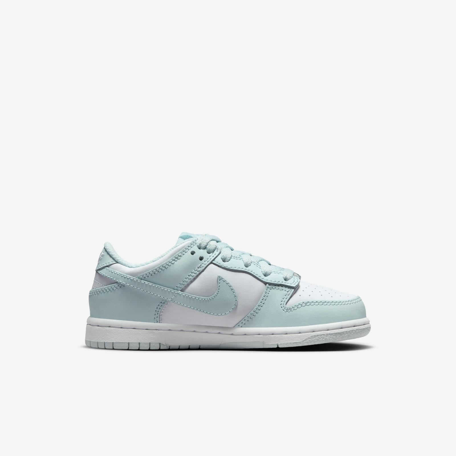 Basket Nike Dunk Low Enfant FB9108-105 https://mastersportdz.store original Algerie DZ Basket Nike Dunk Low Enfant FB9108-105 https://mastersportdz.store original Algerie DZ