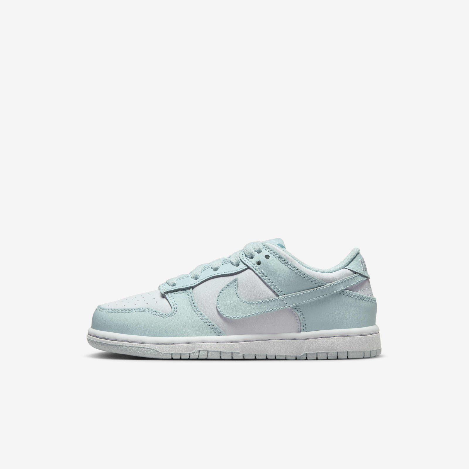 Basket Nike Dunk Low Enfant FB9108-105 https://mastersportdz.store original Algerie DZ Basket Nike Dunk Low Enfant FB9108-105 https://mastersportdz.store original Algerie DZ