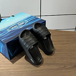 Claquette Adidas Adilette Ayoon GX1979 https://mastersportdz.store original Algerie DZ