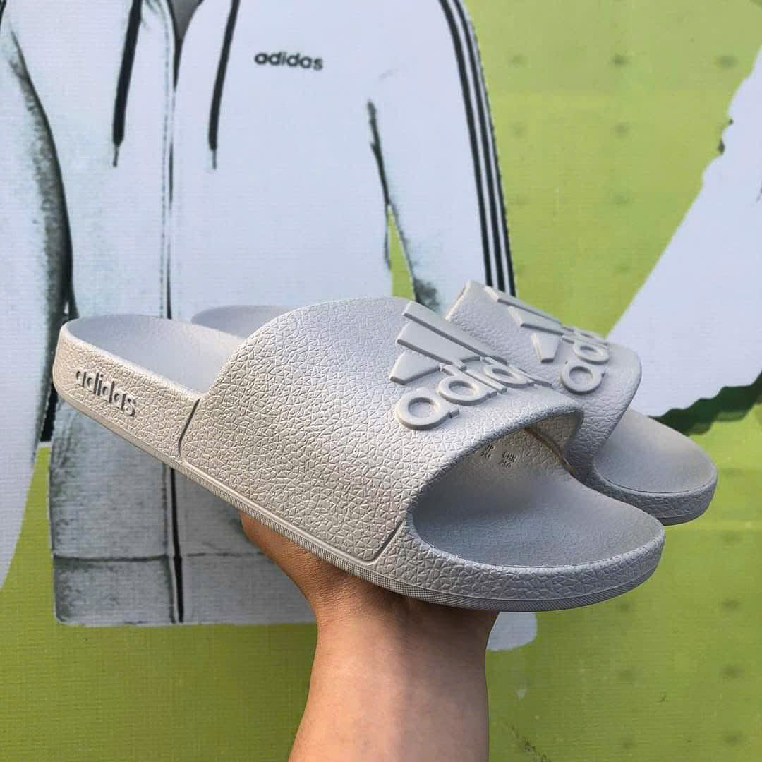 Claquette Adilette Aqua IF6068 https://mastersportdz.store original Algerie DZ Claquette Adilette Aqua IF6068 https://mastersportdz.store original Algerie DZ