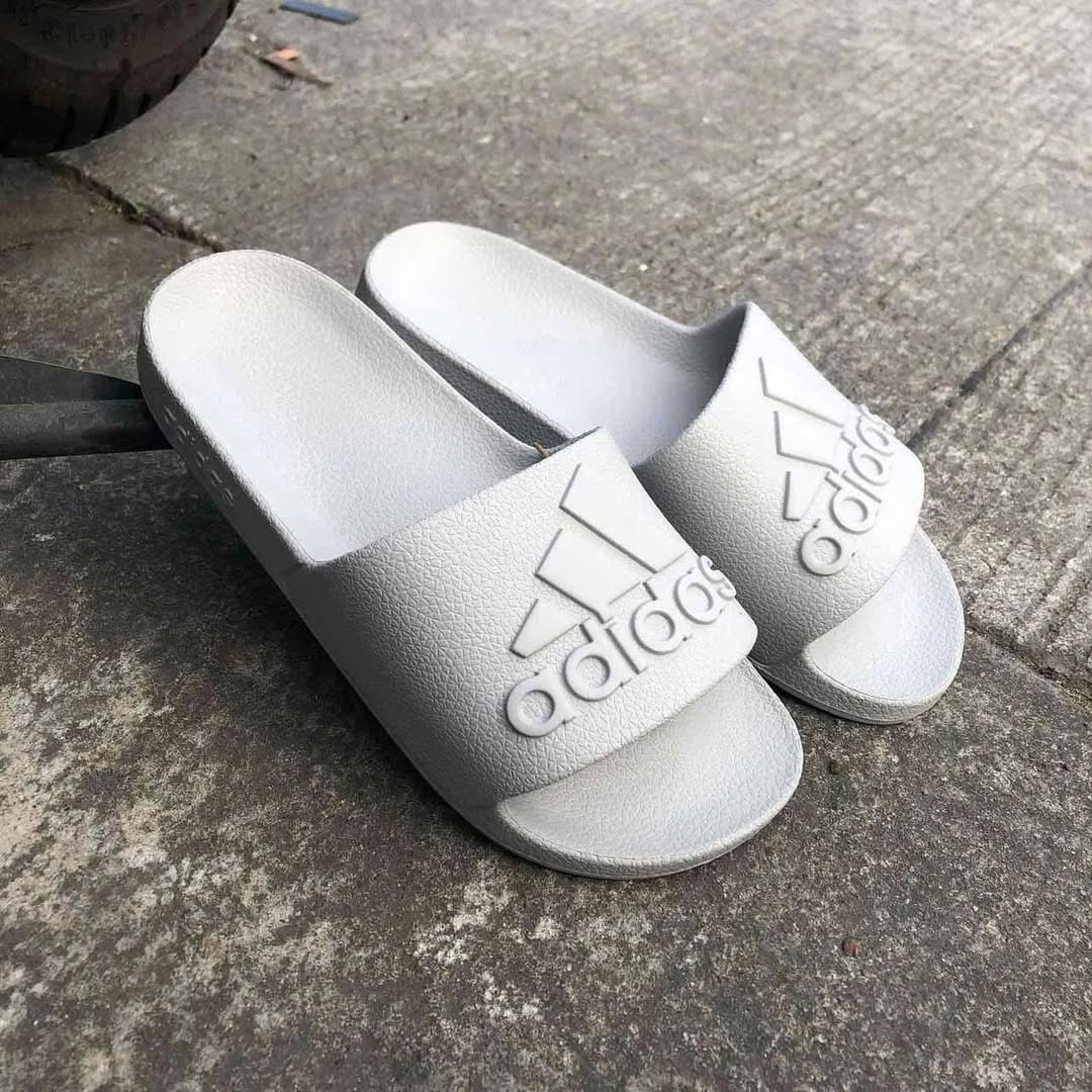 Claquette Adilette Aqua IF6068 https://mastersportdz.store original Algerie DZ Claquette Adilette Aqua IF6068 https://mastersportdz.store original Algerie DZ