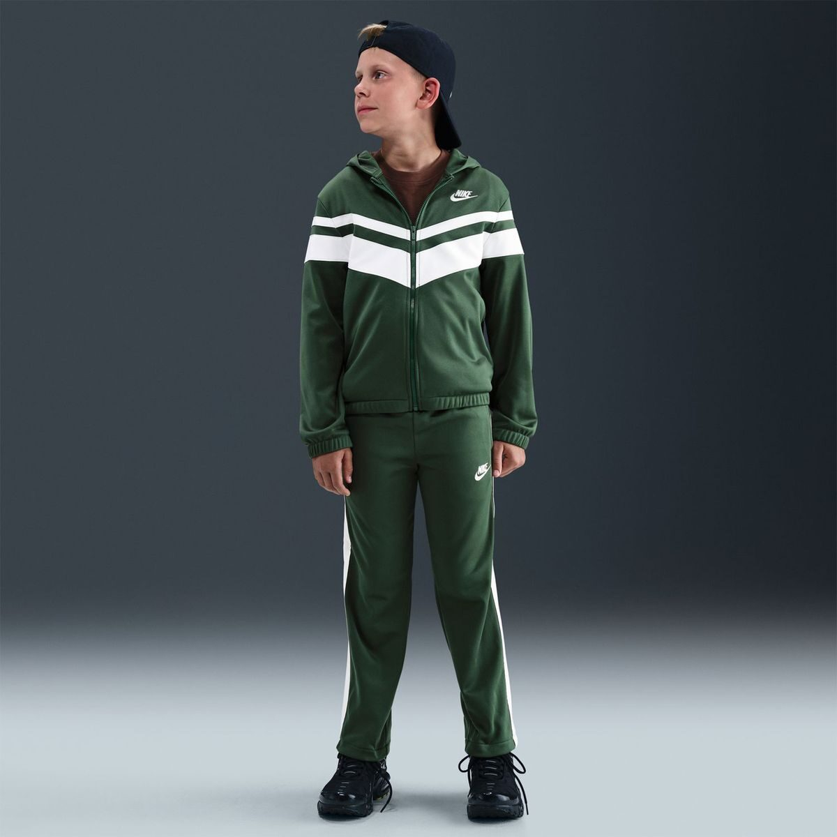 Ensemble de Survêtement Nike Dri-Fit Enfant HQ9316-323 https://mastersportdz.store original Algerie DZ Ensemble de Survêtement Nike Dri-Fit Enfant HQ9316-323 https://mastersportdz.store original Algerie DZ