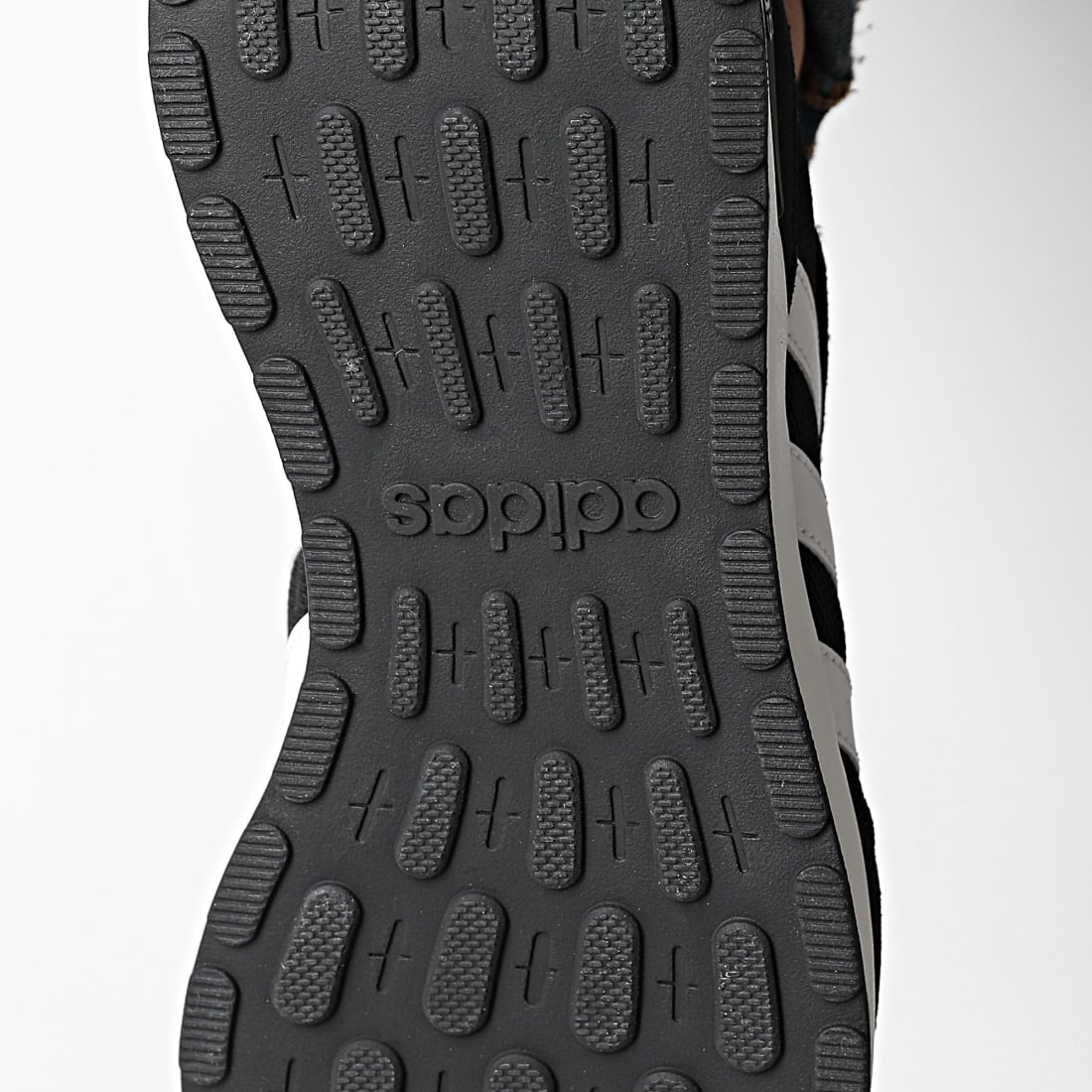 Basket Adidas Run 60s 4.0 JR6622 https://mastersportdz.store original Algerie DZ Basket Adidas Run 60s 4.0 JR6622 https://mastersportdz.store original Algerie DZ