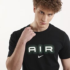 Tshirt Nike AIR GRAPHIC pour Homme HM0185-011 https://mastersportdz.store original Algerie DZ
