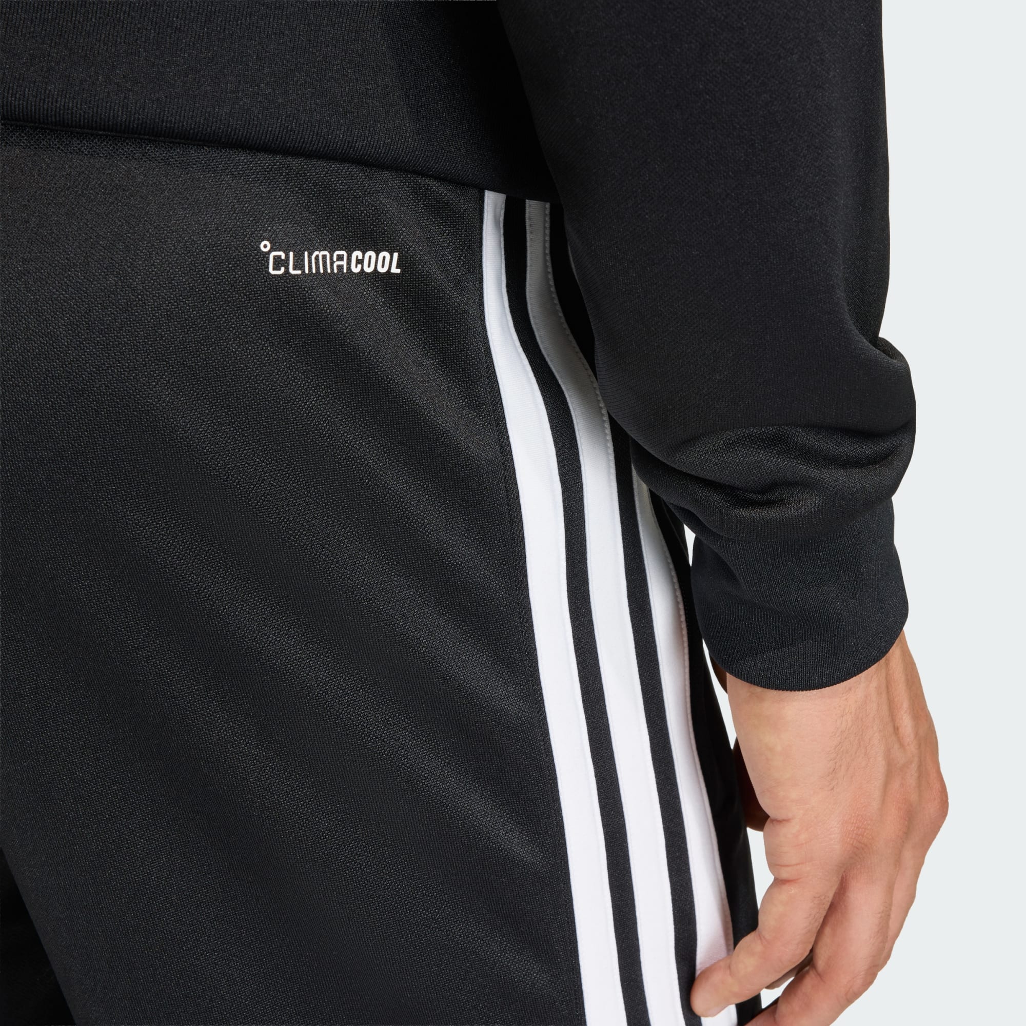 Pantacourt Adidas 3/4 Tiro26 League KA6342 https://mastersportdz.store original Algerie DZ Pantacourt Adidas 3/4 Tiro26 League KA6342 https://mastersportdz.store original Algerie DZ